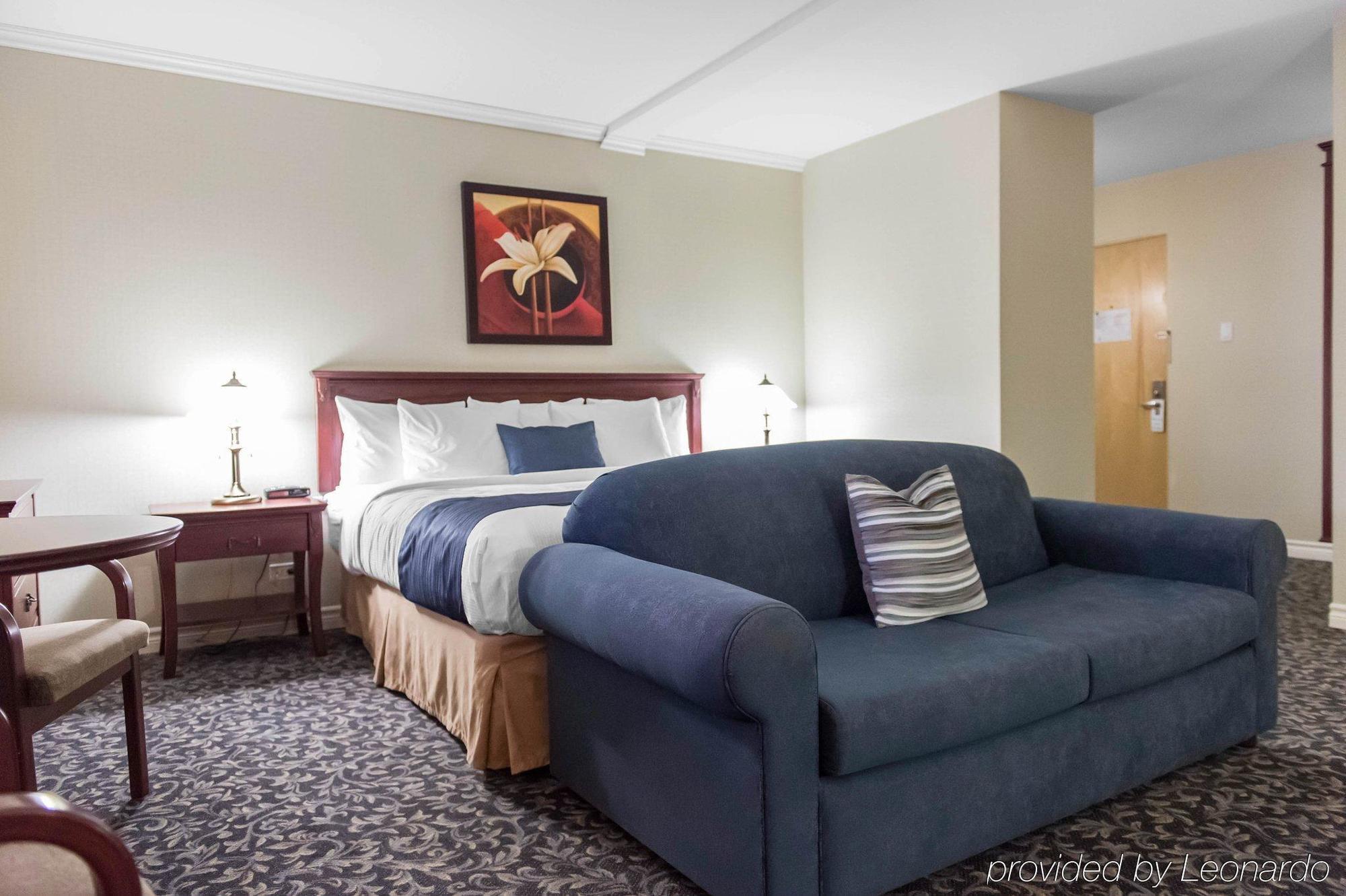 Quality Inn Мон-Лорье Екстер'єр фото